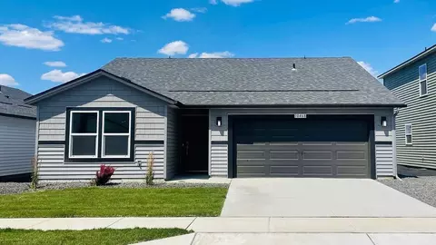 10515 W Champion Rd, Cheney, WA 99004