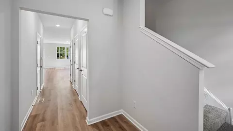 Entry Way - 409 Moore Rd, Wallingford, PA 19086 photo 4 of 7