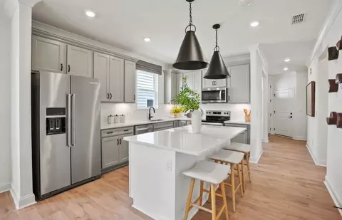 Kitchen - 12229 Ore Valley Rd, Midland, NC 28107 photo 3 of 4