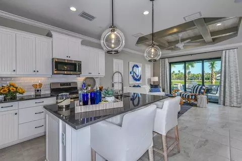 345 Potenza Loop, Nokomis, FL 34275