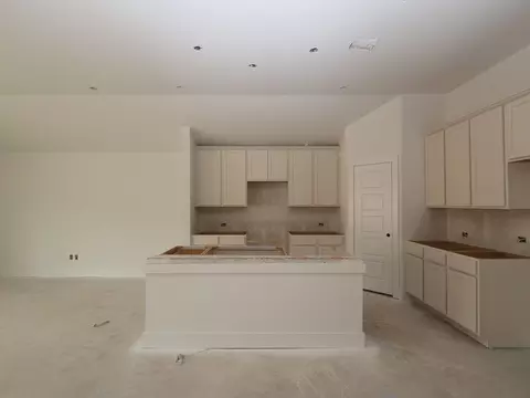 10587 Annex Ave, Montgomery, TX 77316