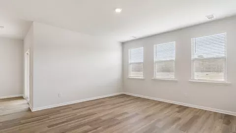 Living - 314 Sweetspire St, Moncks Corner, SC 29461 photo 3 of 3
