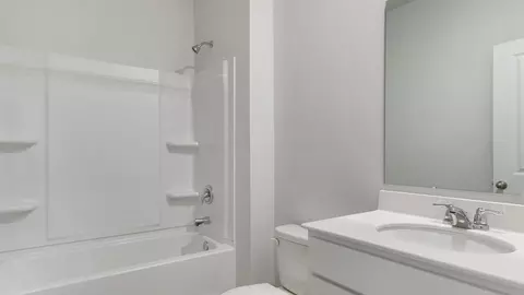 Bath - 314 Sweetspire St, Moncks Corner, SC 29461 photo 1 of 6