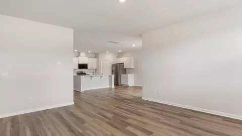 Living - 314 Sweetspire St, Moncks Corner, SC 29461 photo 1 of 3