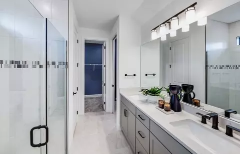 Bath - 616 Cotella Cv, Bradenton, FL 34212 photo 1 of 2