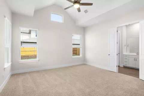 Bedroom - 100 Ridgewell Loop, Georgetown, TX 78633 photo 1 of 1