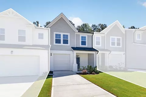 584 Barrington Row Ave, Zebulon, NC 27597