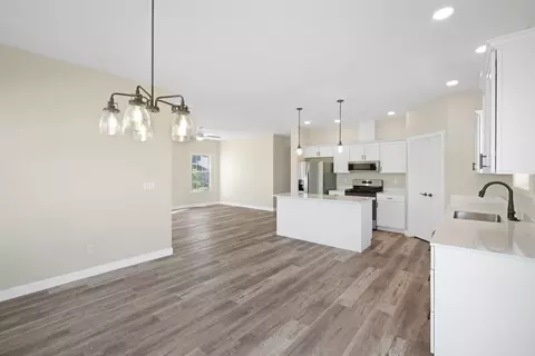 Other - 7 Willow Way, Ottawa, IL 61350 photo 7 of 20