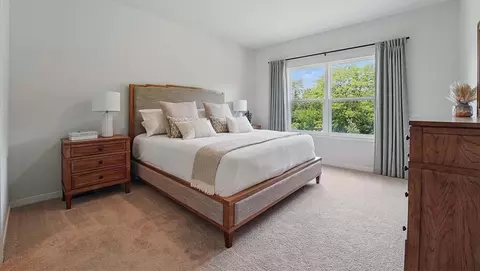 Bedroom - 2110 Creek View Ln, Raymore, MO 64083 photo 2 of 5