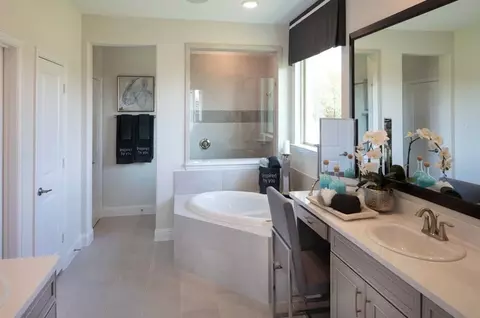 Bath - 2024 Bluestem Rd, Celina, TX 75009 photo 8 of 8