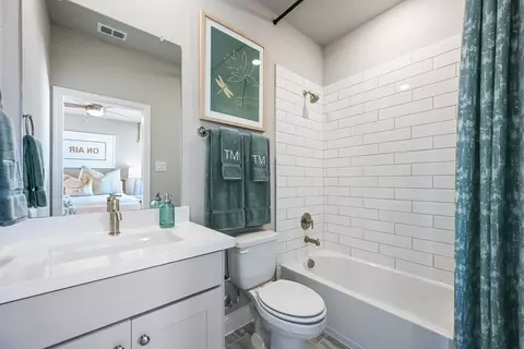 Bath - 2040 Bluestem Rd, Celina, TX 75009 photo 3 of 8