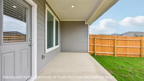 Exterior - 314 Arnold Loop, Uhland, TX 78640 photo 5 of 7