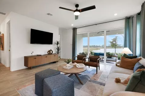 Living - 7495 Sea Manatee St, Parrish, FL 34219 photo 2 of 3