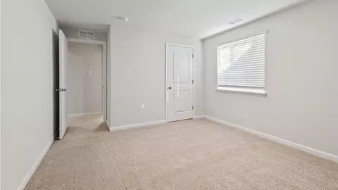 Bedroom - 1566 Bentstalk Dr, Frederick, MD 21703 photo 8 of 17