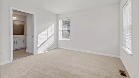 Bedroom - 1566 Bentstalk Dr, Frederick, MD 21703 photo 6 of 17