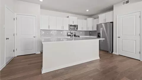 Kitchen - 1566 Bentstalk Dr, Frederick, MD 21703 photo 2 of 6