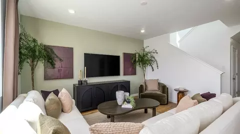 Living - 1563 N 1400 E, Spanish Fork, UT 84660 photo 2 of 2