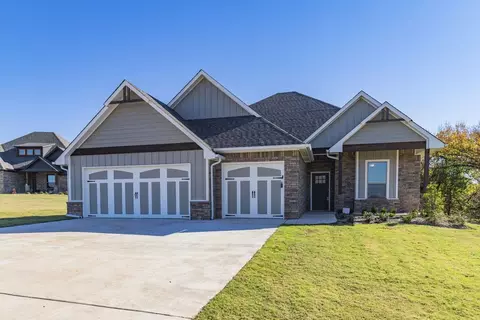 8261 Switchgrass Dr, Cashion, OK 73044
