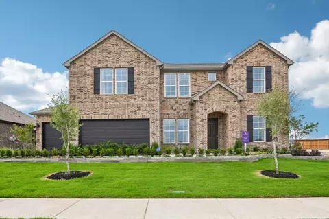 Exterior - 715 Carson Dr, Forney, TX 75126 photo 5 of 9