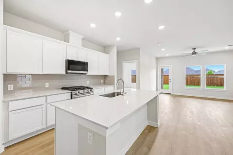 Kitchen - 715 Carson Dr, Forney, TX 75126 photo 2 of 14
