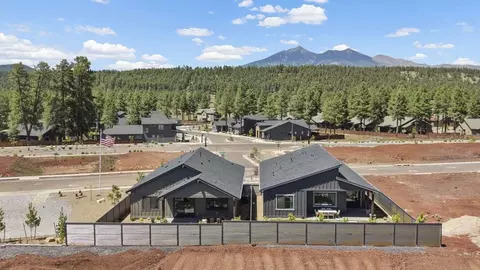 View/Area - 2604 S Gamma Loop, Flagstaff, AZ 86001 photo 6 of 7