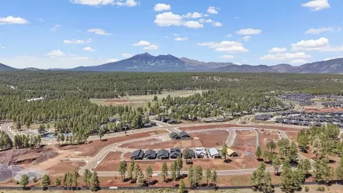 View/Area - 2604 S Gamma Loop, Flagstaff, AZ 86001 photo 5 of 7
