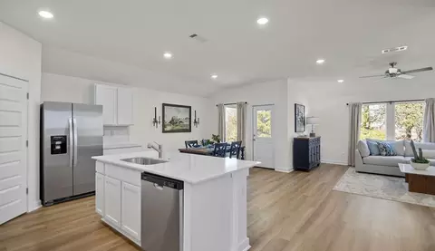 Kitchen - 4328 Sloan Dr, Alexander, AR 72002 photo 1 of 3