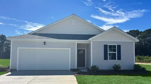 365 Glade Ct, Loris, SC 29569