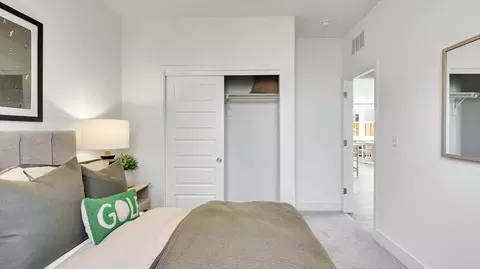 Bedroom - Mccutchen Rd & Progress Rd, Bakersfield, CA 93311 photo 6 of 6