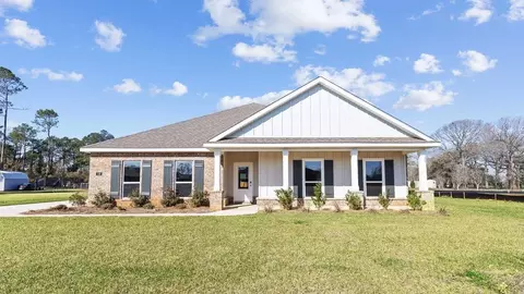 6601 Palm Pointe Dr, Ocean Springs, MS 39564