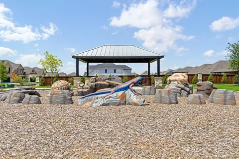 View/Area - 2425 Saint George Dr, Celina, TX 75009 photo 12 of 28