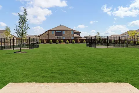 Exterior - 2425 Saint George Dr, Celina, TX 75009 photo 6 of 6
