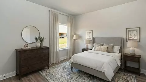 Bedroom - Mcfarland Road, Mobile, AL 36582 photo 5 of 8