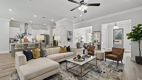 Living - Mcfarland Road, Mobile, AL 36582 photo 1 of 4