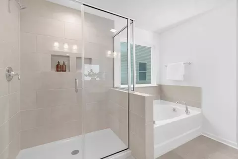 Bath - 1185 Hackney Dr, Elon, NC 27244 photo 1 of 6