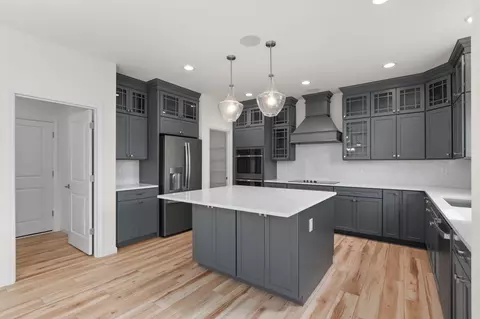 Kitchen - 2039 Windswept Farms Dr, Eureka, MO 63025 photo 3 of 17