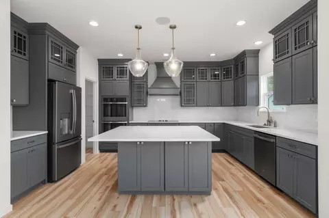 Kitchen - 2039 Windswept Farms Dr, Eureka, MO 63025 photo 2 of 15