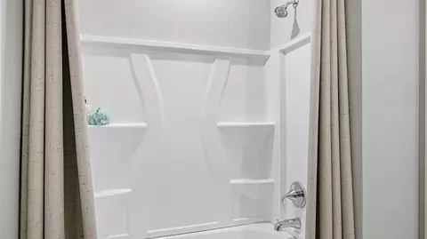 Bath - 57 Smokerise Dr, Saint Augustine, FL 32092 photo 6 of 6