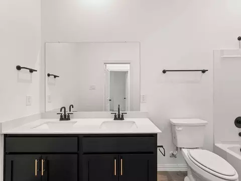 Bath - 3993 Olin Way, Celina, TX 75009 photo 6 of 6