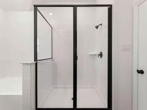 Bath - 3993 Olin Way, Celina, TX 75009 photo 4 of 6