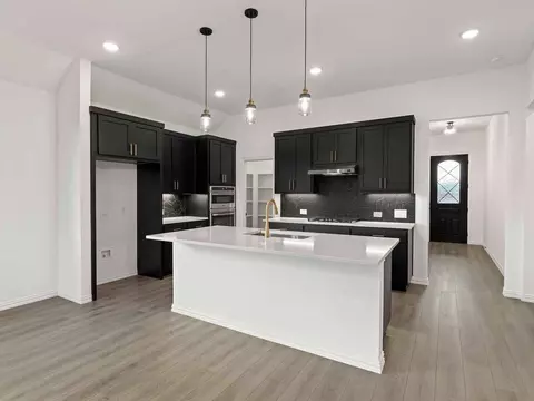 Kitchen - 3993 Olin Way, Celina, TX 75009 photo 2 of 4