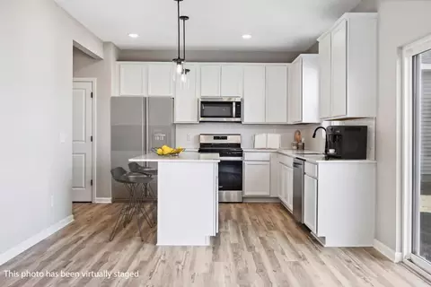 Kitchen - 1546 149th St, Rosemount, MN 55068 photo 1 of 2