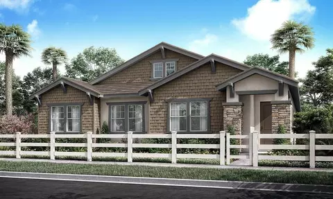 Exterior - 373 Huckleberry Ln S, Madera, CA 93636 photo 2 of 8
