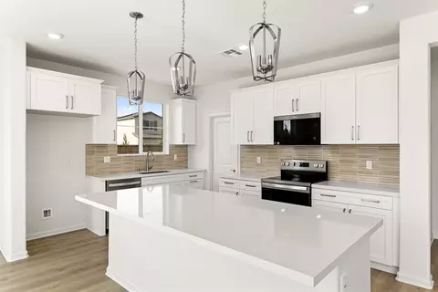 Kitchen - 29665 Lisa Cir, Winchester, CA 92596 photo 1 of 1