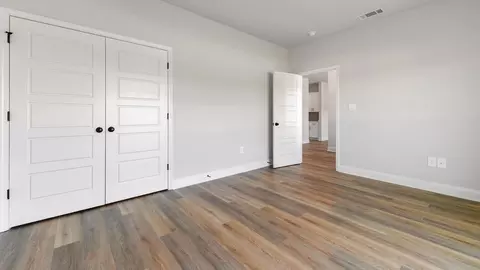 Bedroom - 13300 Sarsen Loop, Vancleave, MS 39565 photo 6 of 9