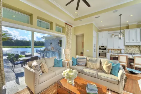 Living - 26 Night Owl Ct, Saint Augustine, FL 32092 photo 2 of 2