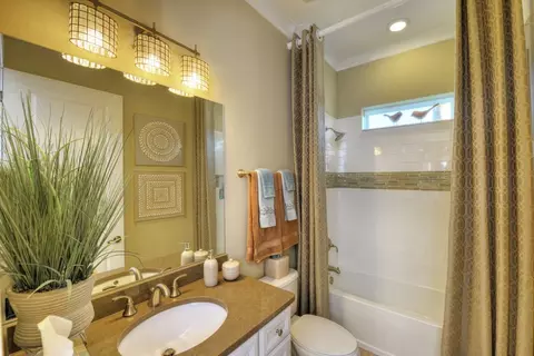 Bath - 26 Night Owl Ct, Saint Augustine, FL 32092 photo 2 of 2