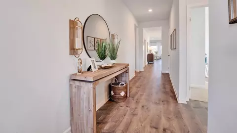 Entry Way - Azalea Dr, Somerville, TN 38068 photo 1 of 6