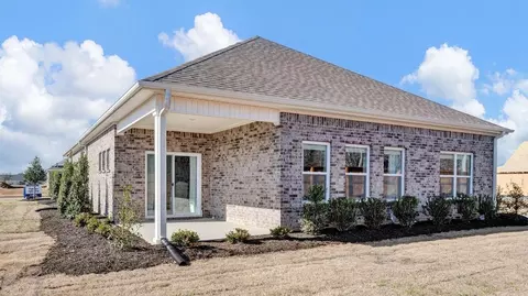 Exterior - Azalea Dr, Somerville, TN 38068 photo 4 of 9