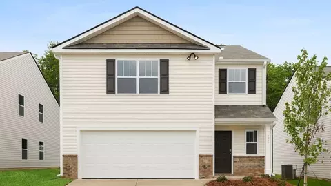 227 Deskin Ln, Fountain Inn, SC 29644